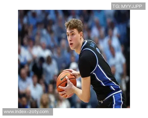 弗拉格谈成长与适应能力强调关键时刻需展现更出色表现