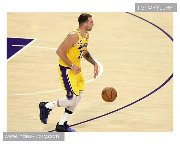 东契奇腹股沟MRI结果良好雷迪克表示他的状态将每日观察